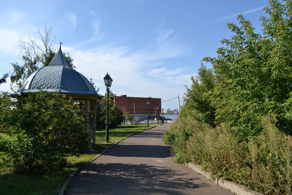 Фуксовский сад